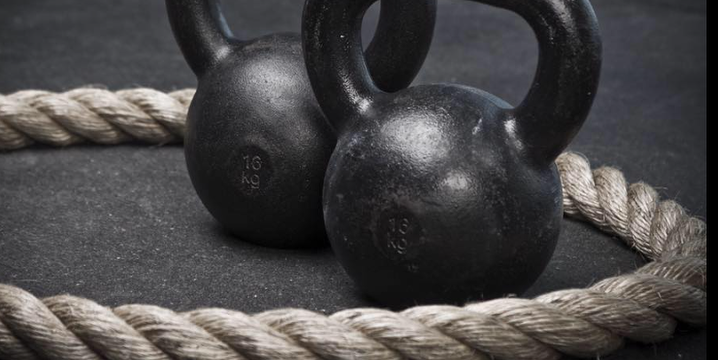 Bilde/illustrasjon for Functional fitness-styrketrening. Functional fitness-styrketrening.